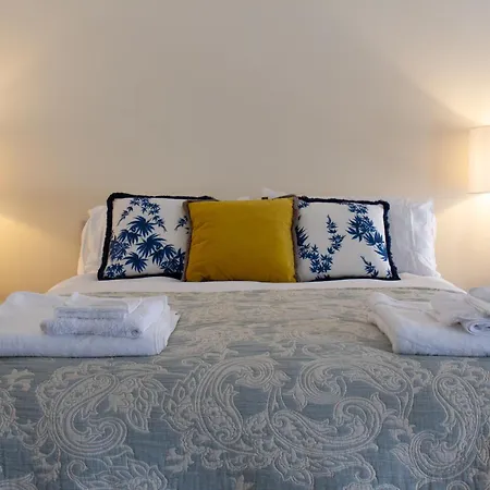 Hill House Cashel (Tipperary)