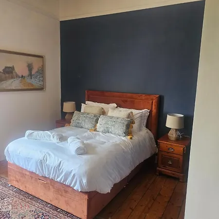 Guest house Hill House *